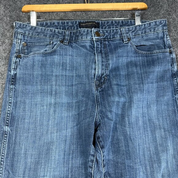 Banana Republic Jeans Mens 33 Medium Wash Cotton Stretch Straight Leg Pockets - Picture 3 of 8